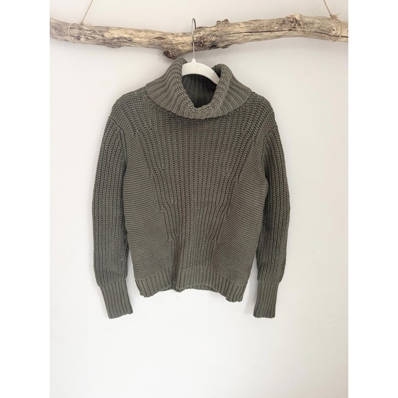 Banana Republic Olive Green Chunky Knit Turtleneck Sweater Size Medium - Picture 3 of 6